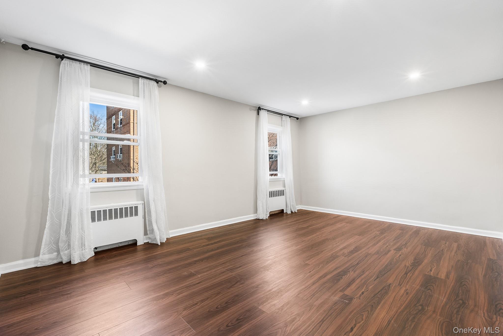 #6 photo, 320 S Broadway, Tarrytown , NY 10591