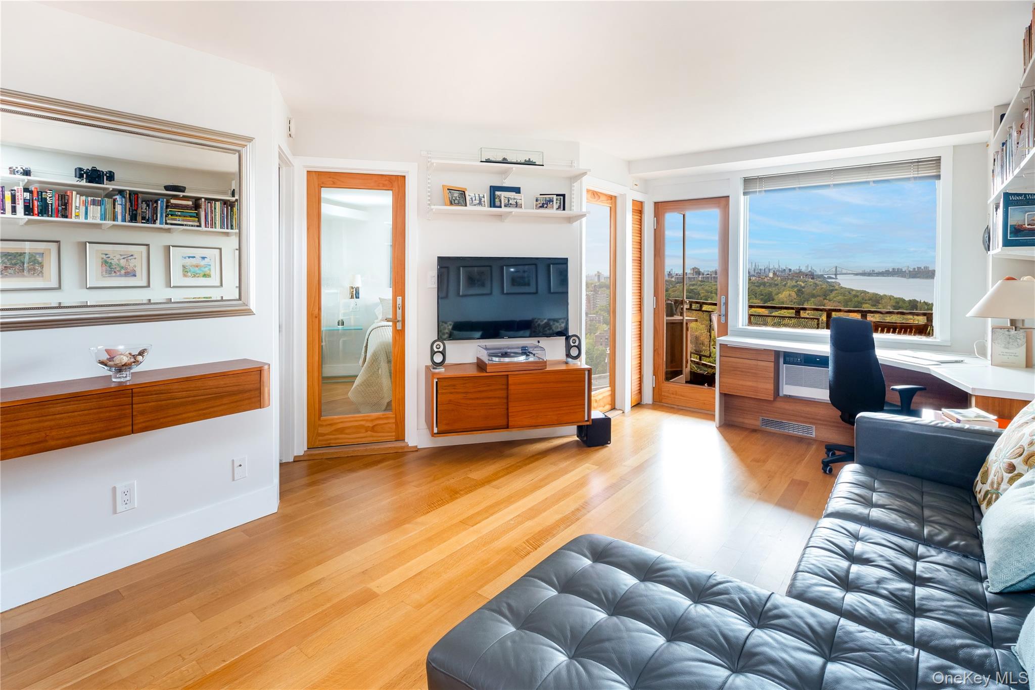 #1 photo, 5700 Arlington Avenue, Бронкс ‖ Bronx , NY 10471