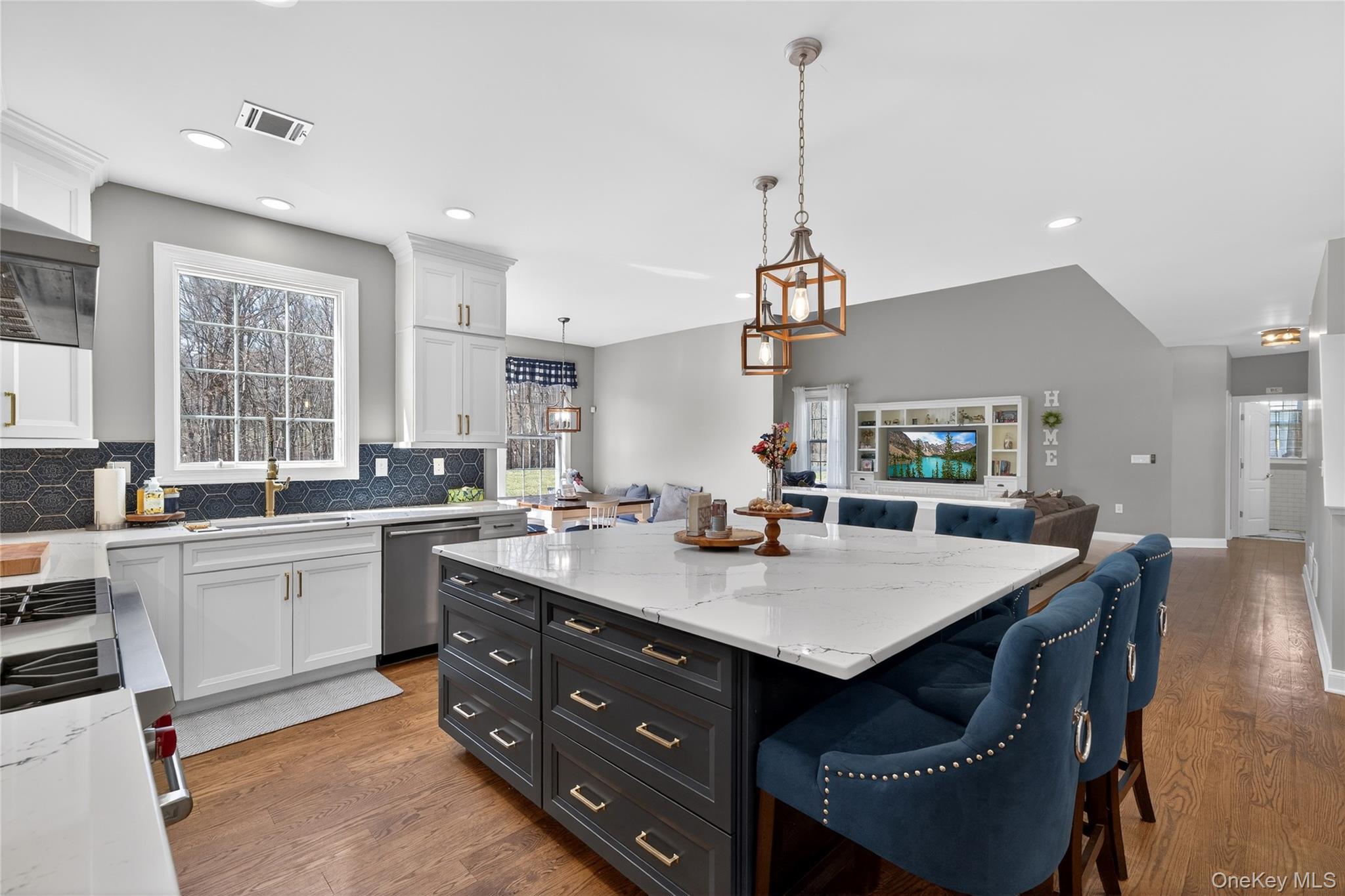 #20 photo, 75 Luthien Forest Road, Rock Tavern , NY 12575