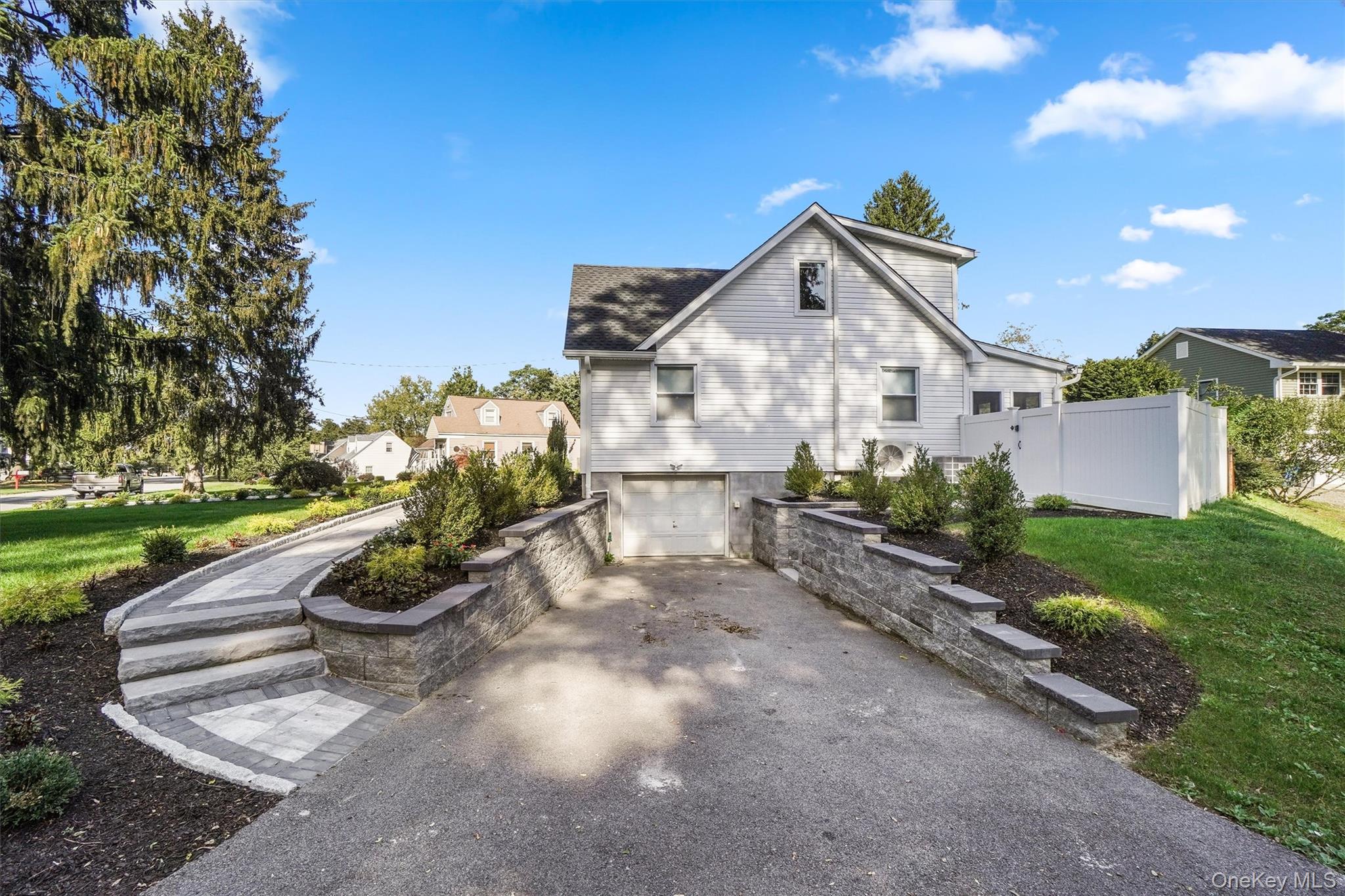 #3 photo, 36 Hasbrouck Drive, Poughkeepsie , NY 12603