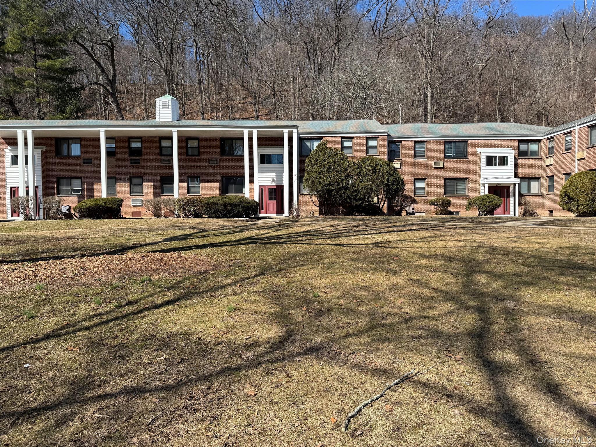 #1 photo, 25 Lawrence Drive, White Plains , NY 10603