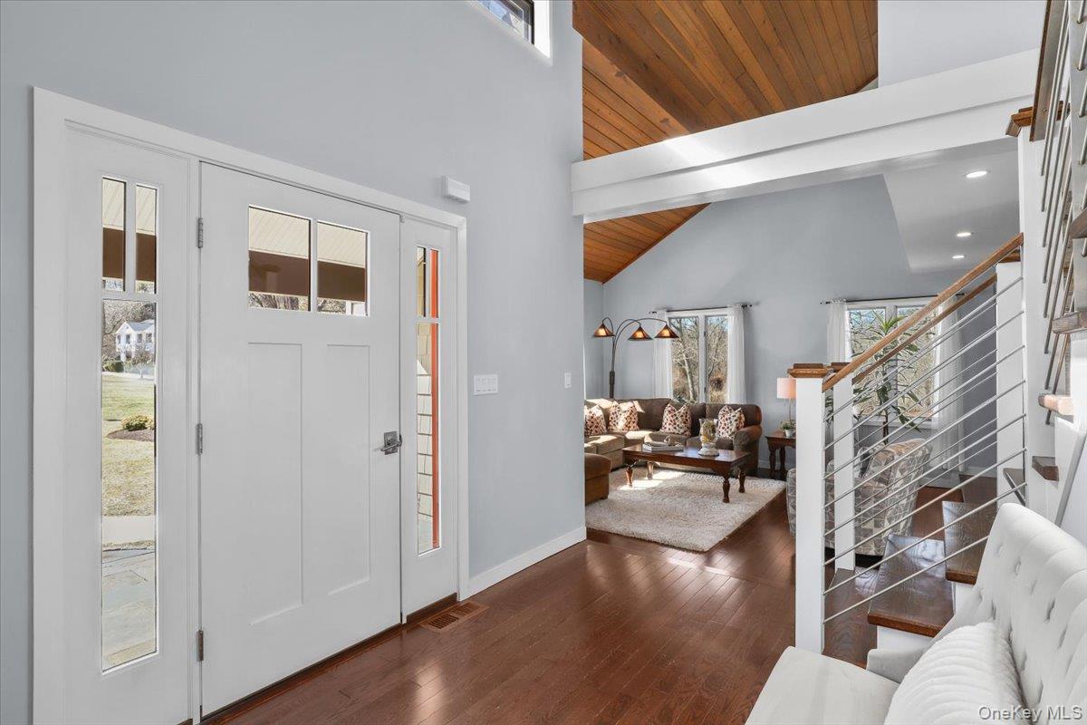 #14 photo, 9 Comanche Court, Katonah , NY 10536