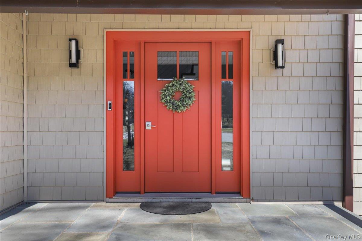 #2 photo, 9 Comanche Court, Katonah , NY 10536