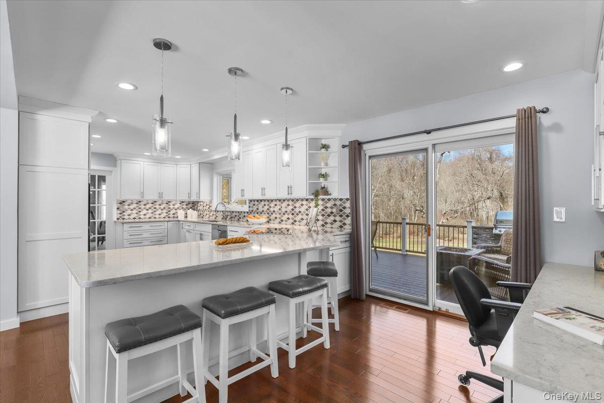 #6 photo, 9 Comanche Court, Katonah , NY 10536