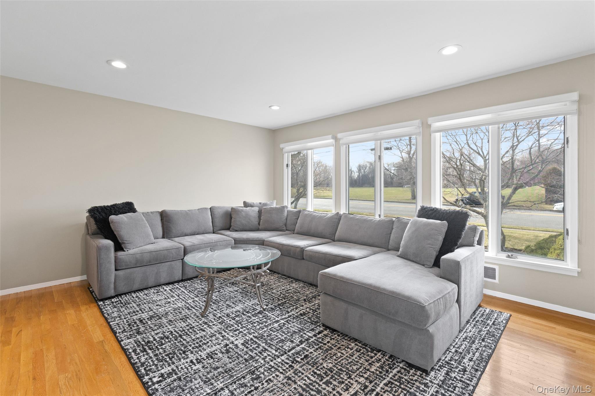 #3 photo, 99 Lester Drive, 紐約州 Tappan , NY 10983