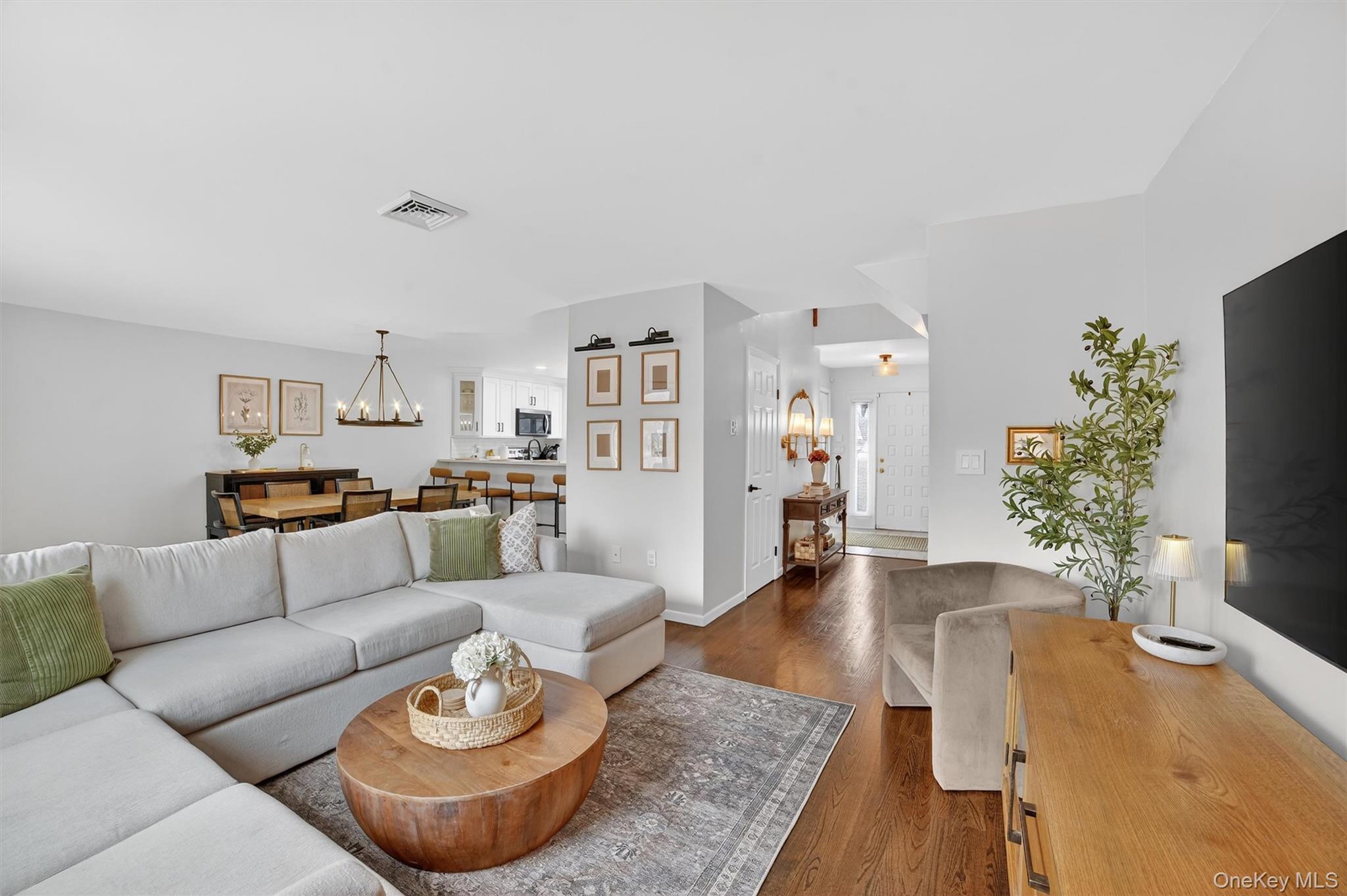 #6 photo, 106 Krystal Drive, Somers , NY 10589