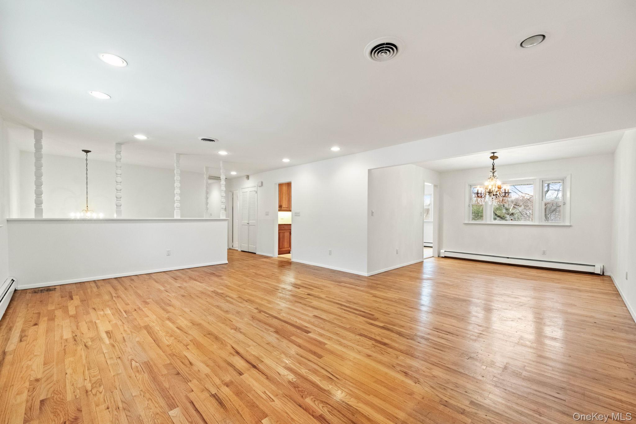 #8 photo, 32 Bramble Brook Road, Ardsley , NY 10502