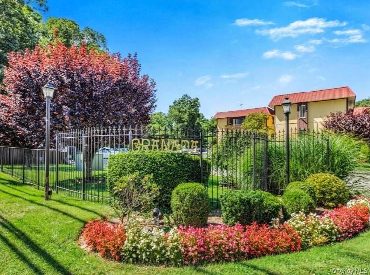 #2 photo, 12 Granada Crescent, White Plains , NY 10603