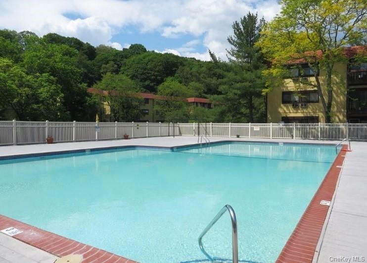 #3 photo, 12 Granada Crescent, White Plains , NY 10603