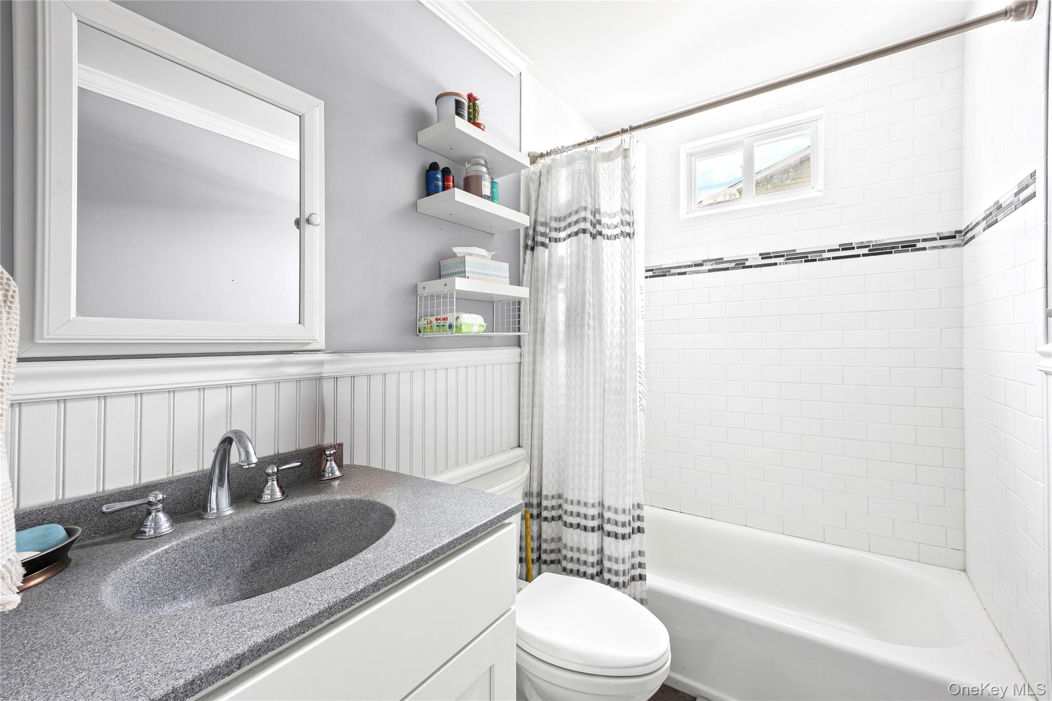 #8 photo, 432 Bohemia Parkway, সাফোক কাউন্টি Sayville , NY 11782