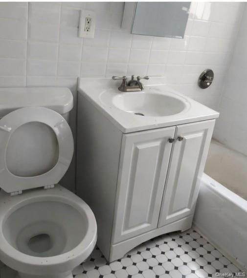 #9 photo, 2503 E 19th Street, Brooklyn , NY 11235