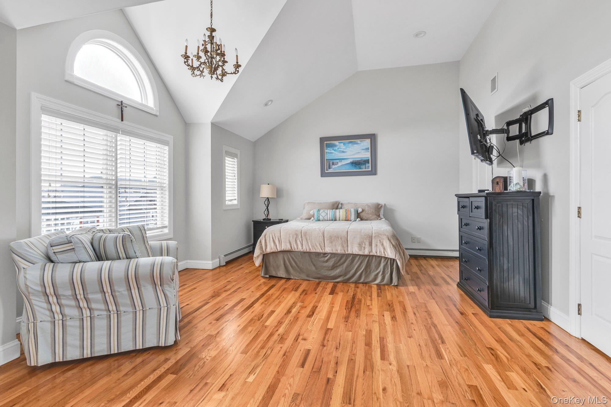 #12 photo, 703 Neptune Boulevard, Long Beach , NY 11561