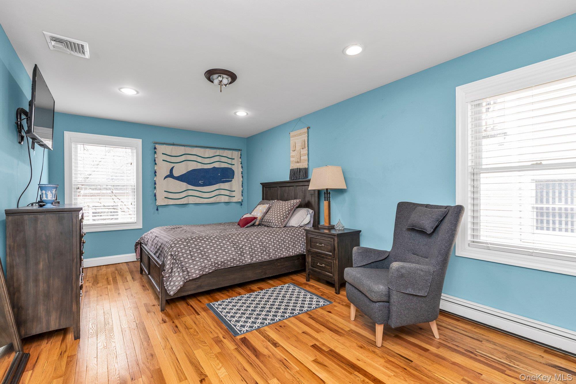 #15 photo, 703 Neptune Boulevard, Long Beach , NY 11561