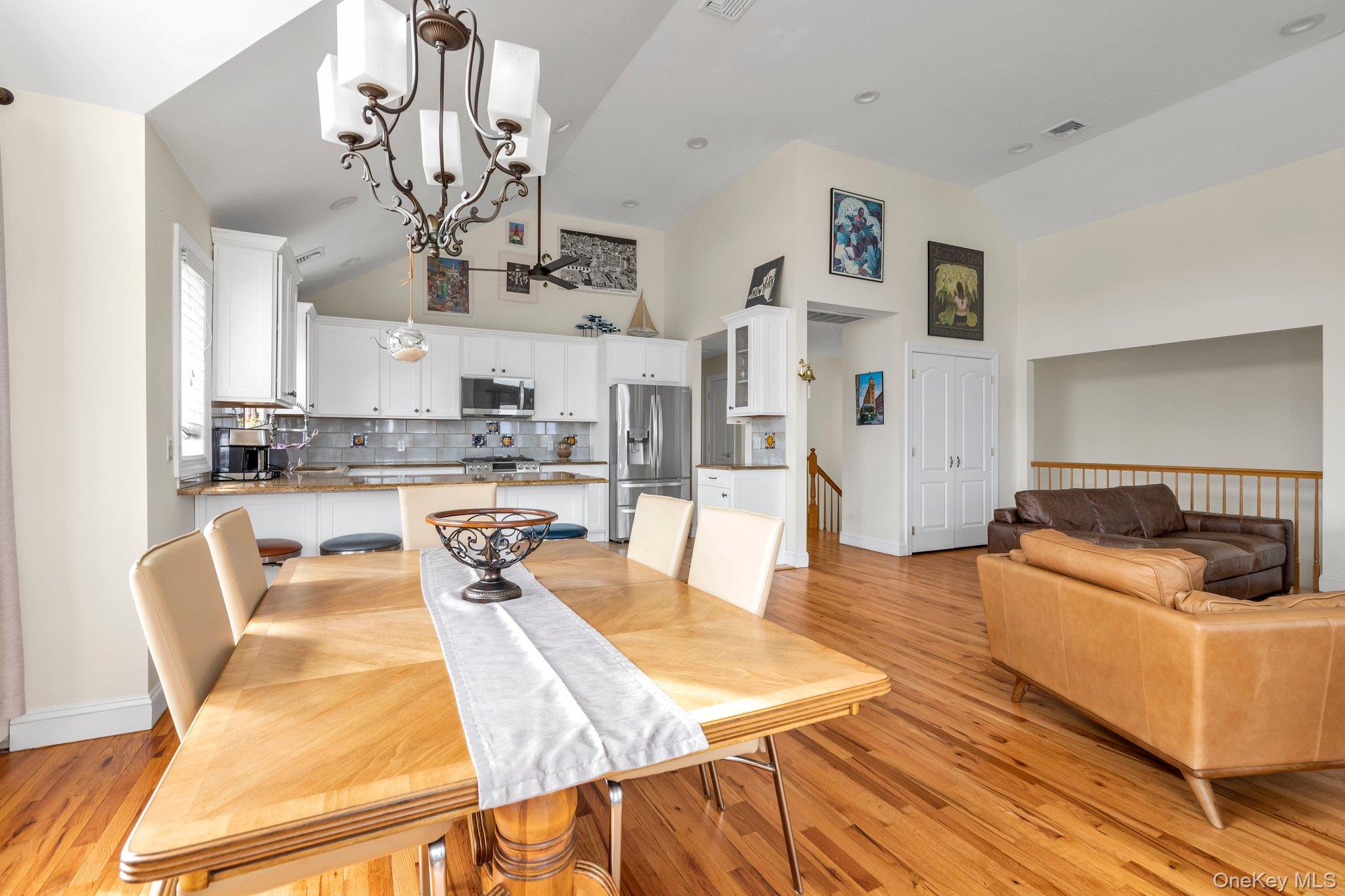 #7 photo, 703 Neptune Boulevard, Long Beach , NY 11561