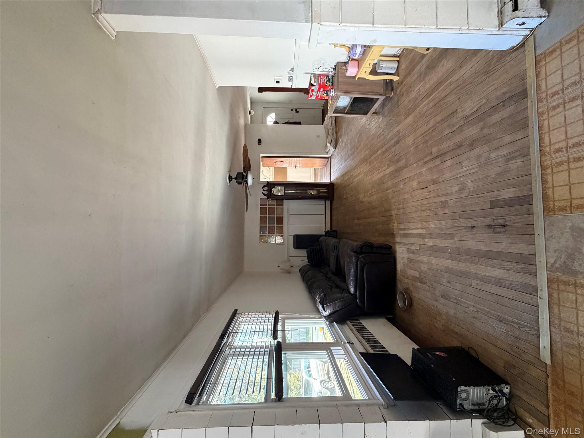 #5 photo, 2 Margaret Lane, Huntington , NY 11743