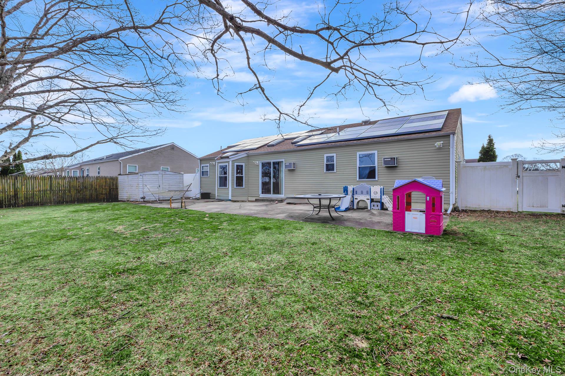 #19 photo, 39 Frost Valley Drive, সাফোক কাউন্টি East Patchogue , NY 11772