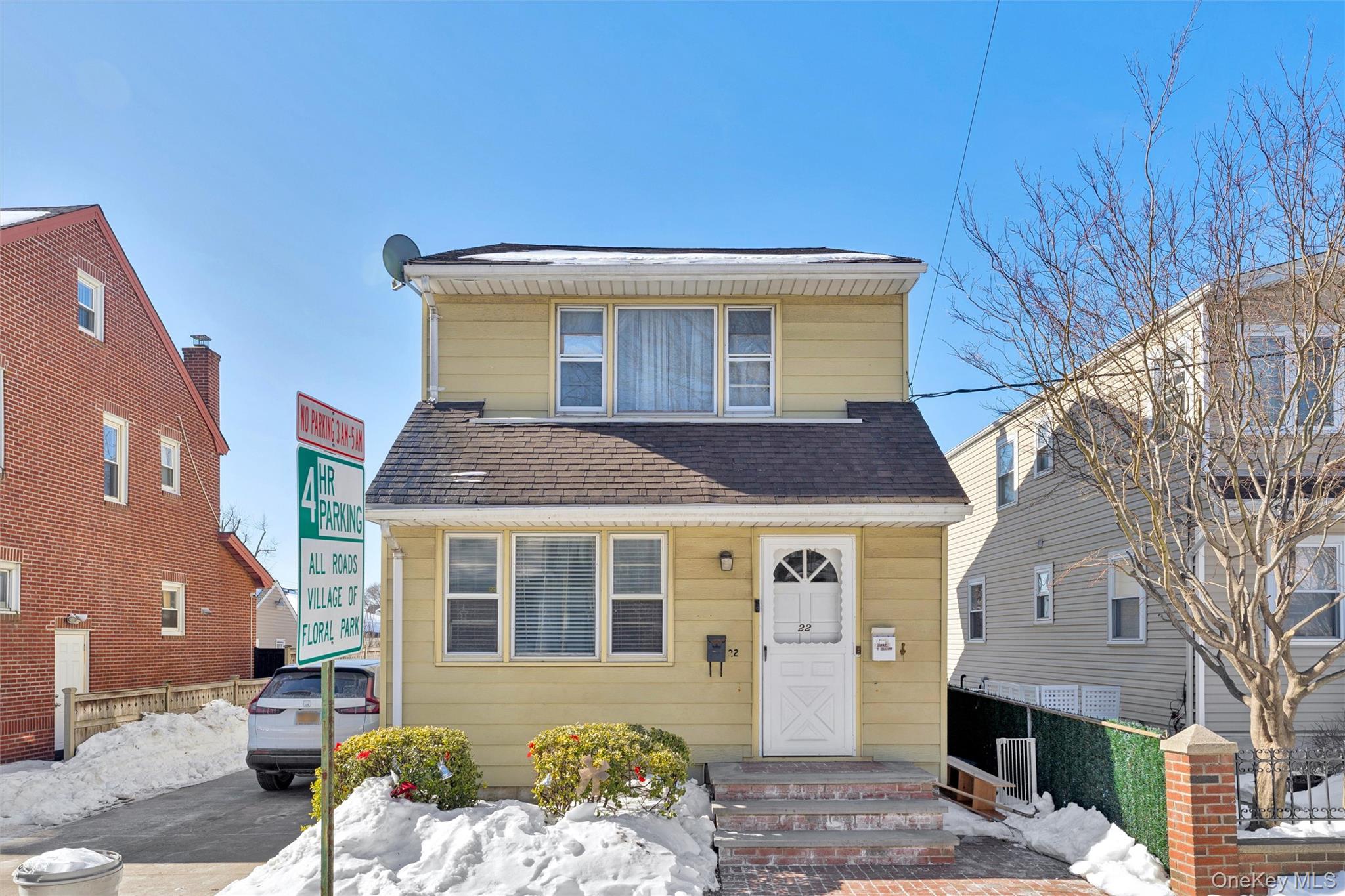 #3 photo, 22 Brokaw Avenue, 롱 아일랜드 Floral Park , NY 11001