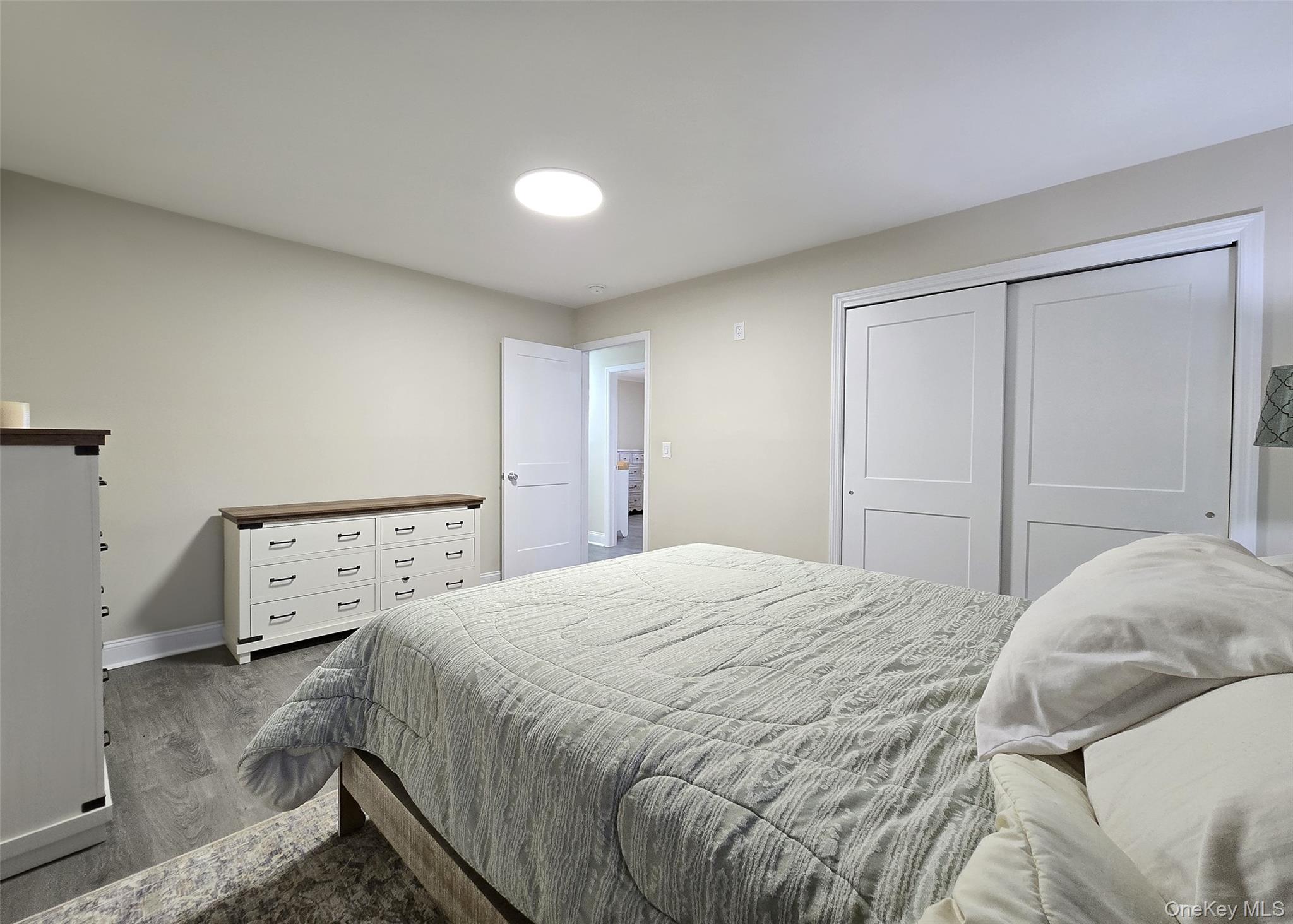 #11 photo, 325 Dunton Avenue, সাফোক কাউন্টি East Patchogue , NY 11772