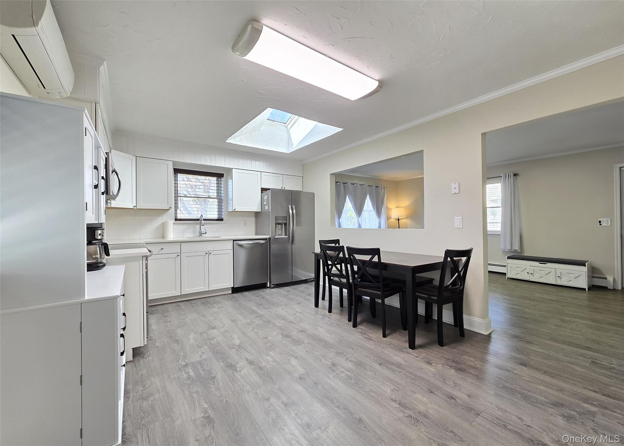 #6 photo, 325 Dunton Avenue, সাফোক কাউন্টি East Patchogue , NY 11772