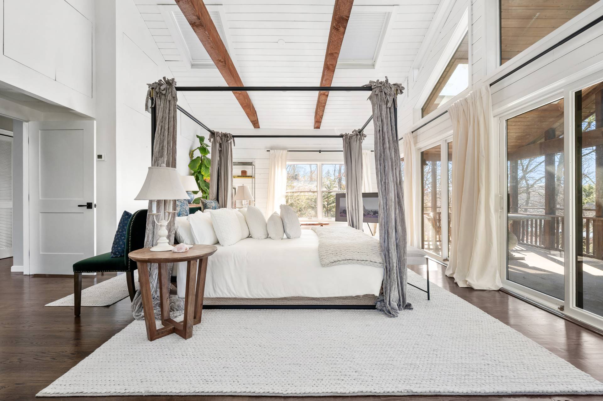 #18 photo, 2 Settlers Landing Lane, सफ़ोक काउंटी East Hampton , NY 11967