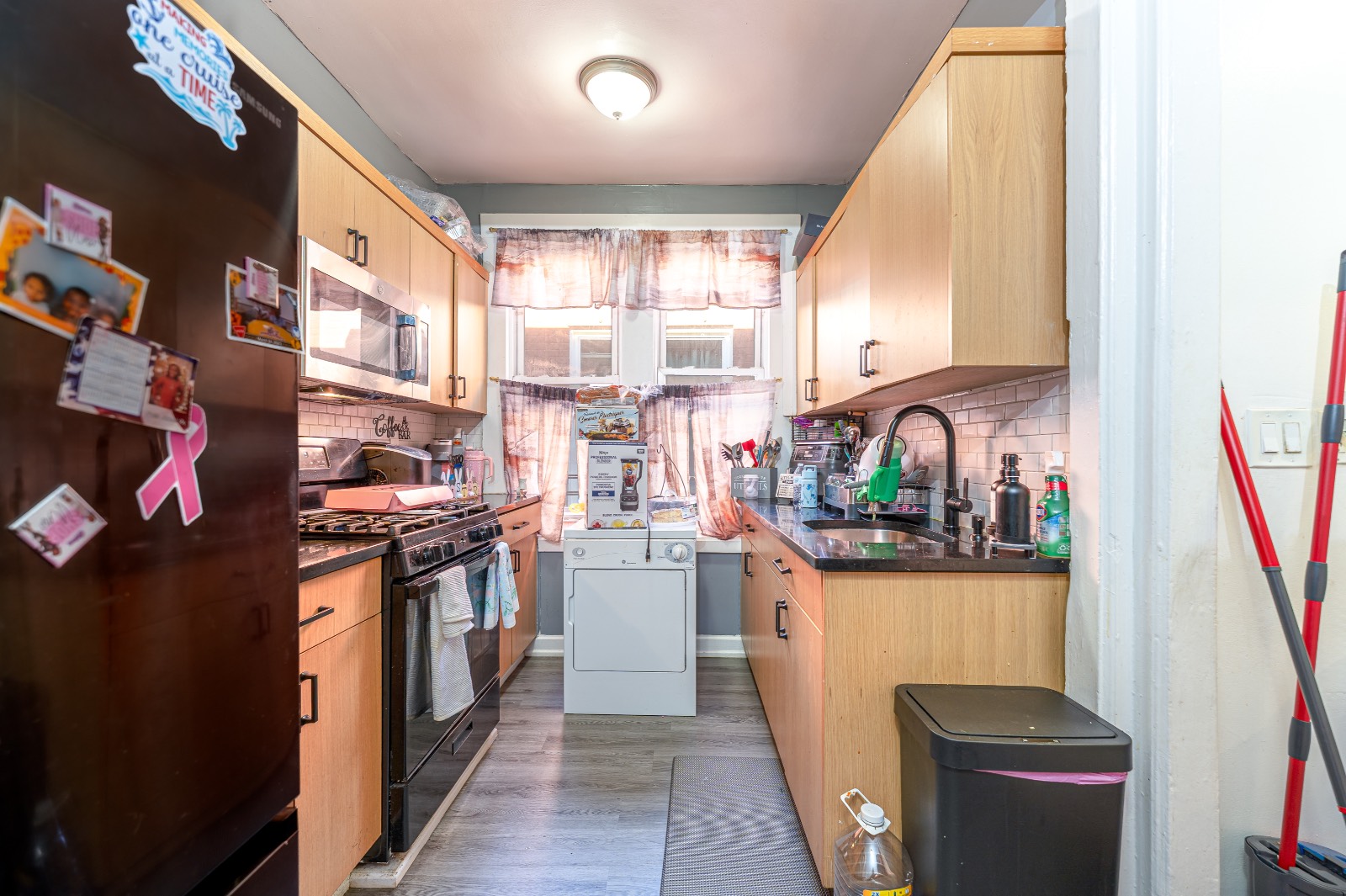 #26 photo, 949 E 214 ST, Williamsbridge , NY 10469