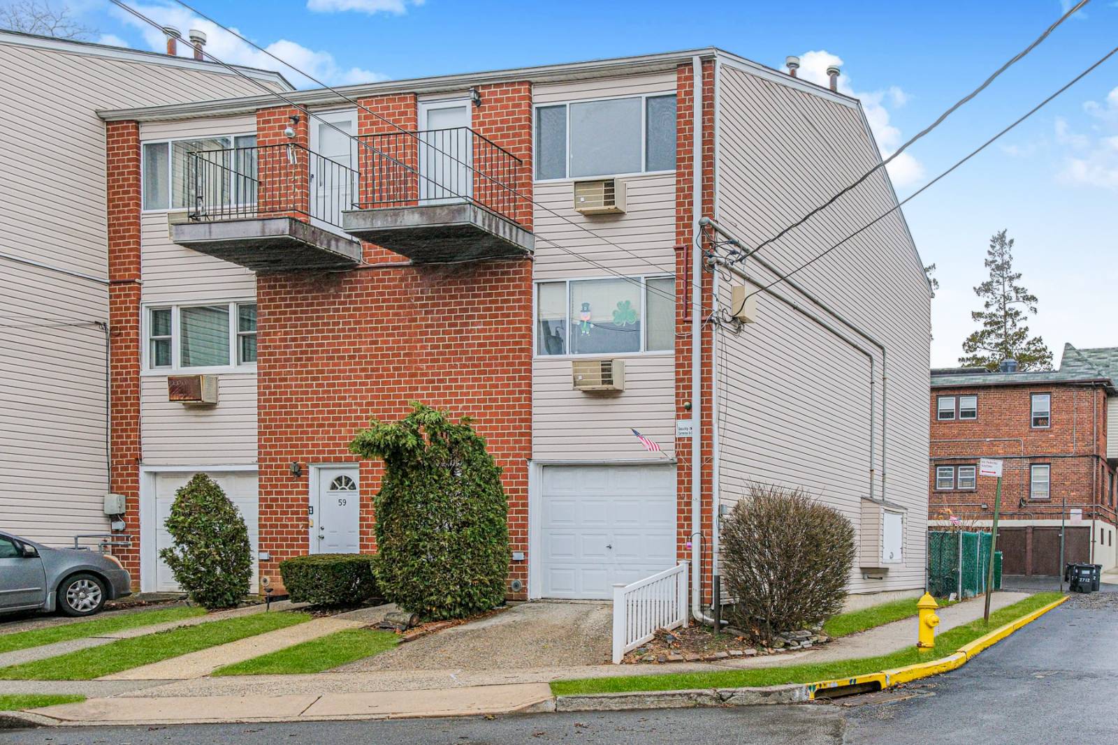 #1 photo, 61 Francine court, #B, 史丹顿岛 Staten Island , NY 10306