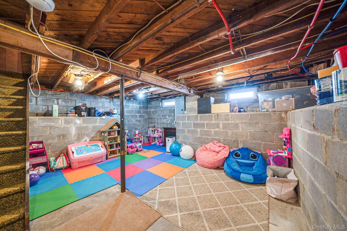 #27 photo, 77 Market Street, 东长岛 Mastic Beach , NY 11951