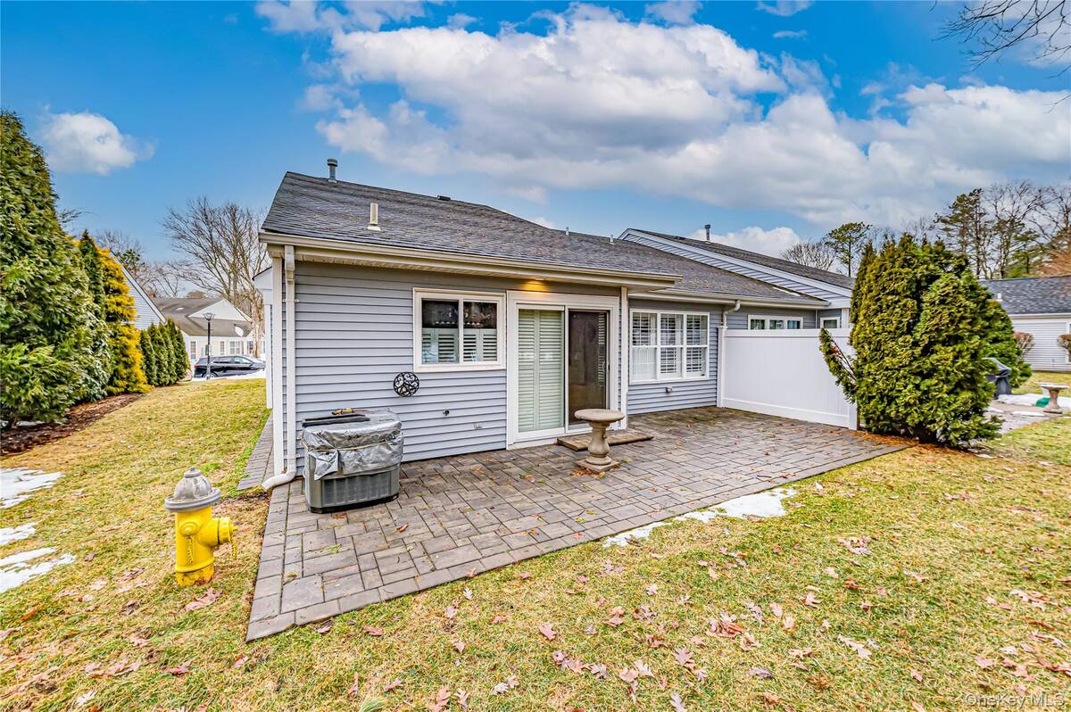 #25 photo, 263 Glen Drive, सफ़ोक काउंटी Ridge , NY 11961