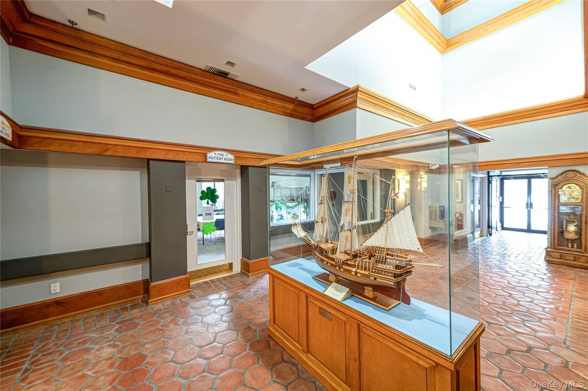 #36 photo, 263 Glen Drive, सफ़ोक काउंटी Ridge , NY 11961