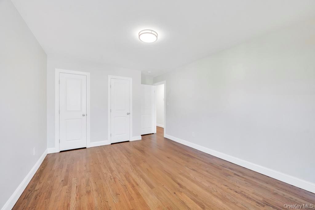 #22 photo, 339 Avenue B, Ronkonkoma , NY 11779