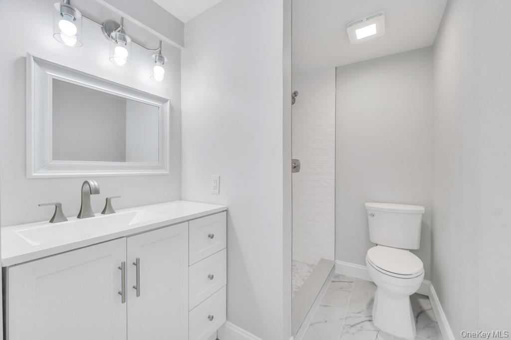 #27 photo, 339 Avenue B, Ronkonkoma , NY 11779