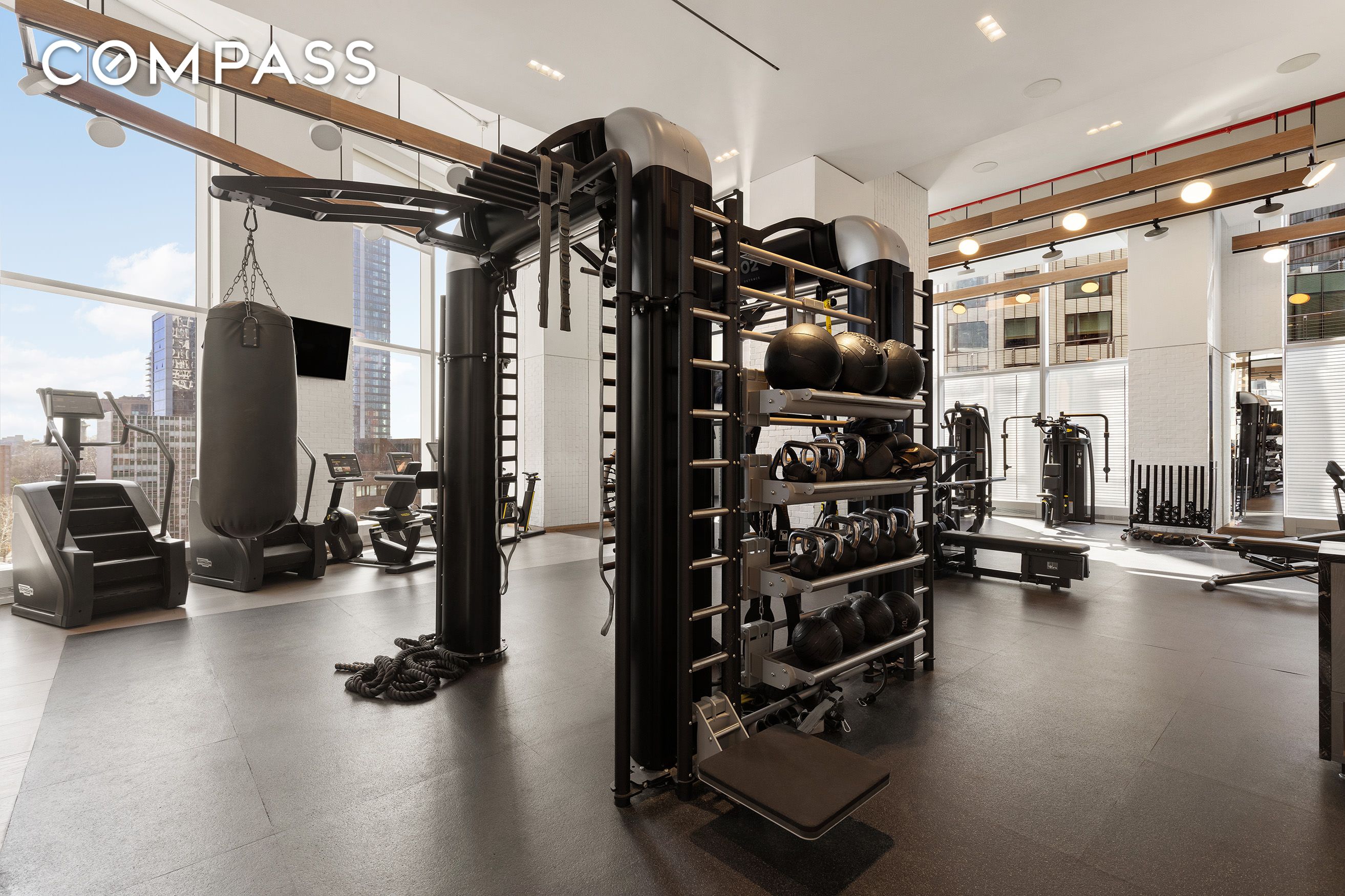 #9 photo, Brooklyn, ब्रुकलीन Downtown Brooklyn , NY 11201