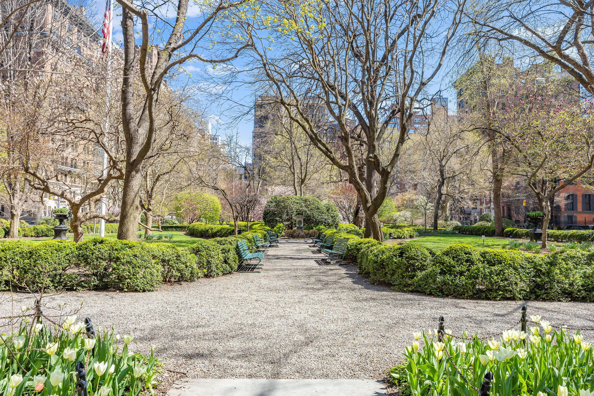 #14 photo, 130 E 17th Street, Gramercy Park , NY 10003