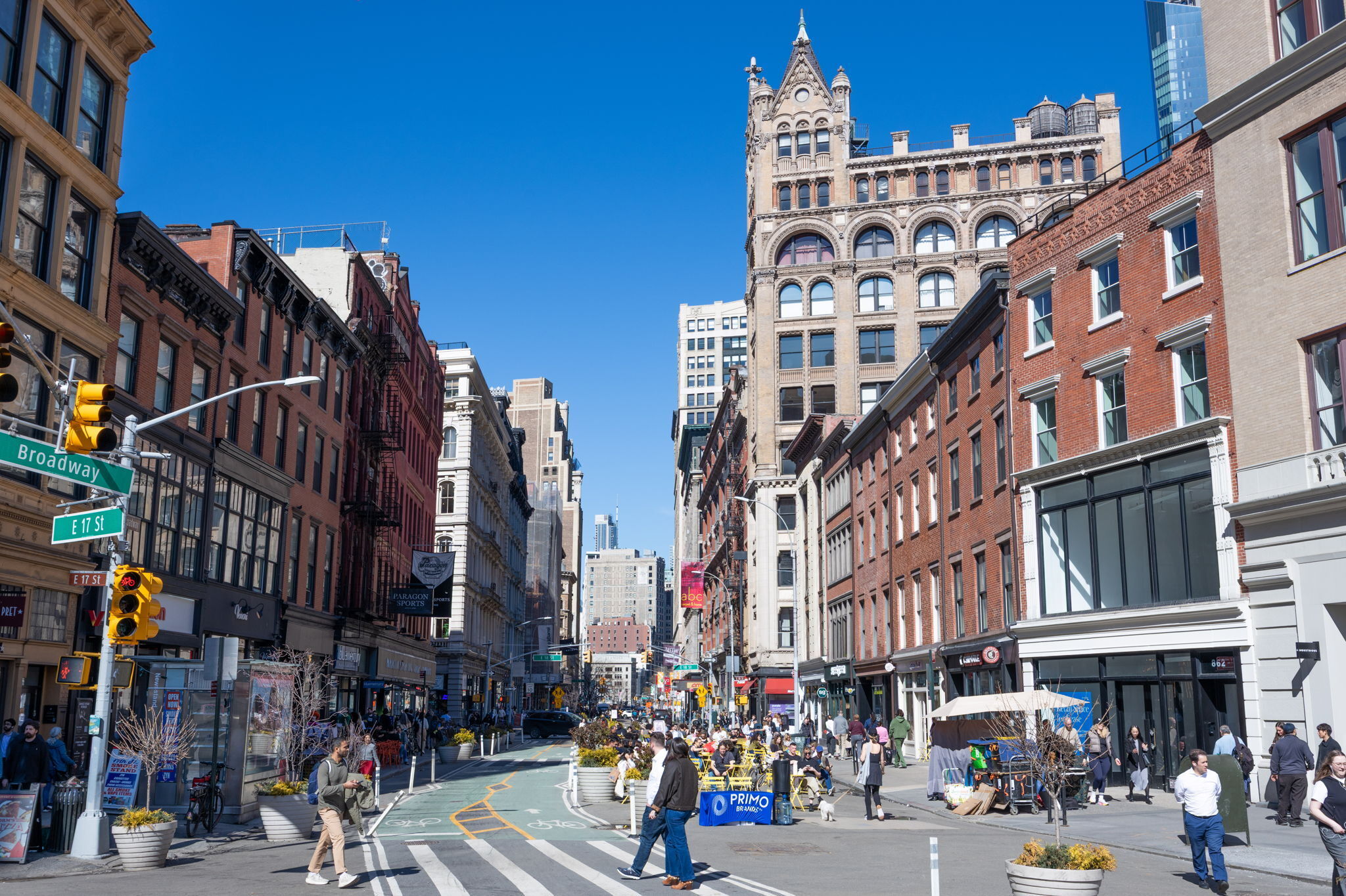 #15 photo, 130 E 17th Street, Gramercy Park , NY 10003