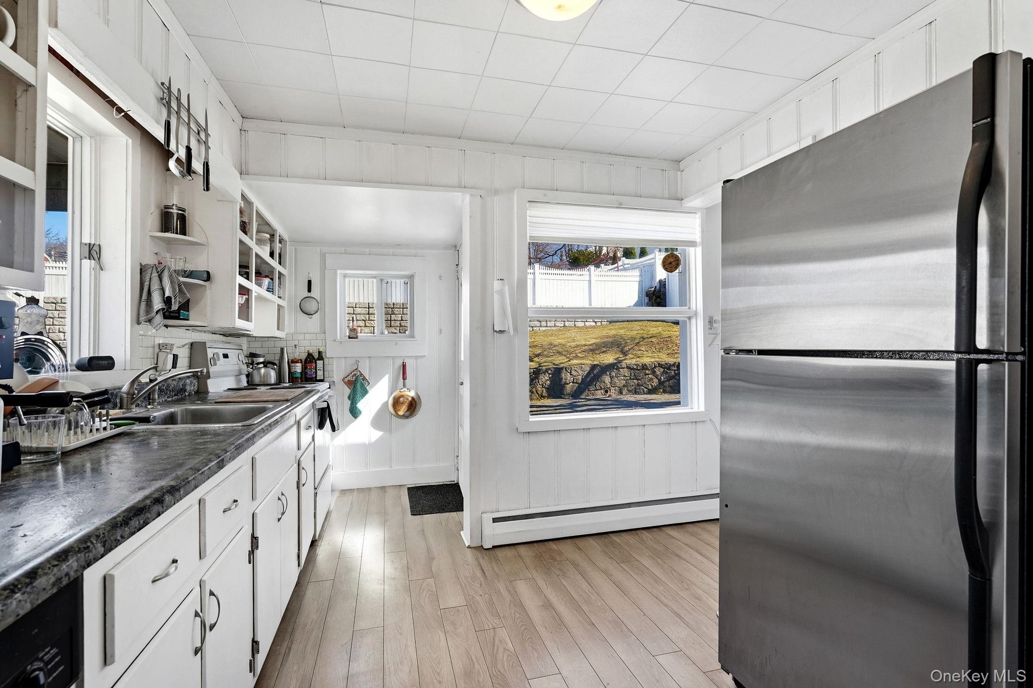 #7 photo, 9 Cottage Grove Avenue, Thornwood , NY 10594