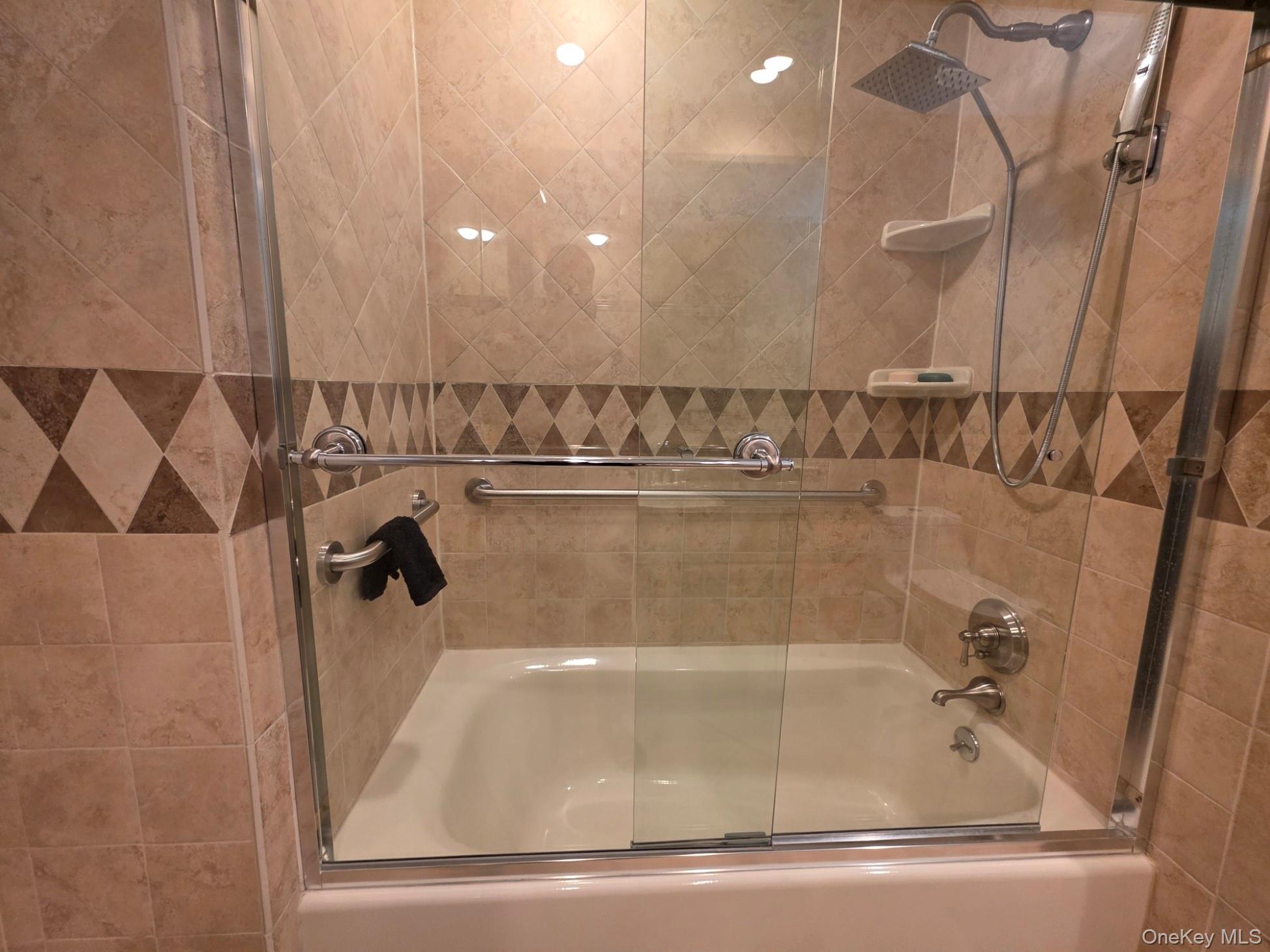 #11 photo, 29 Carriage Hill Lane, Poughkeepsie , NY 12603