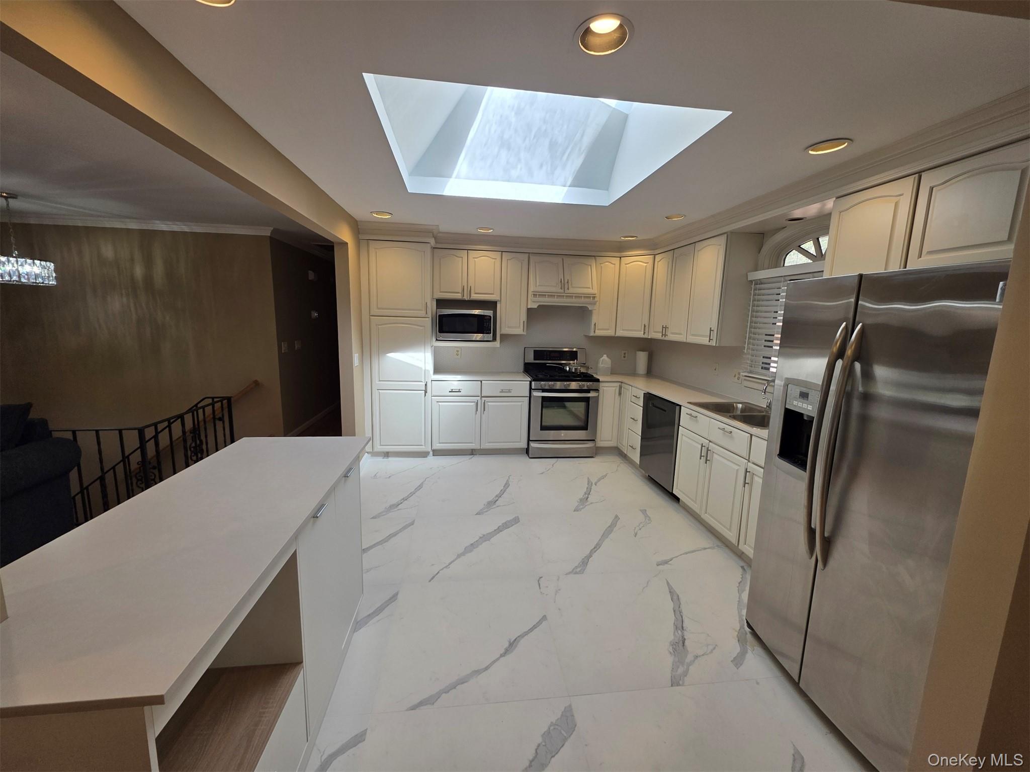 #16 photo, 29 Carriage Hill Lane, Poughkeepsie , NY 12603