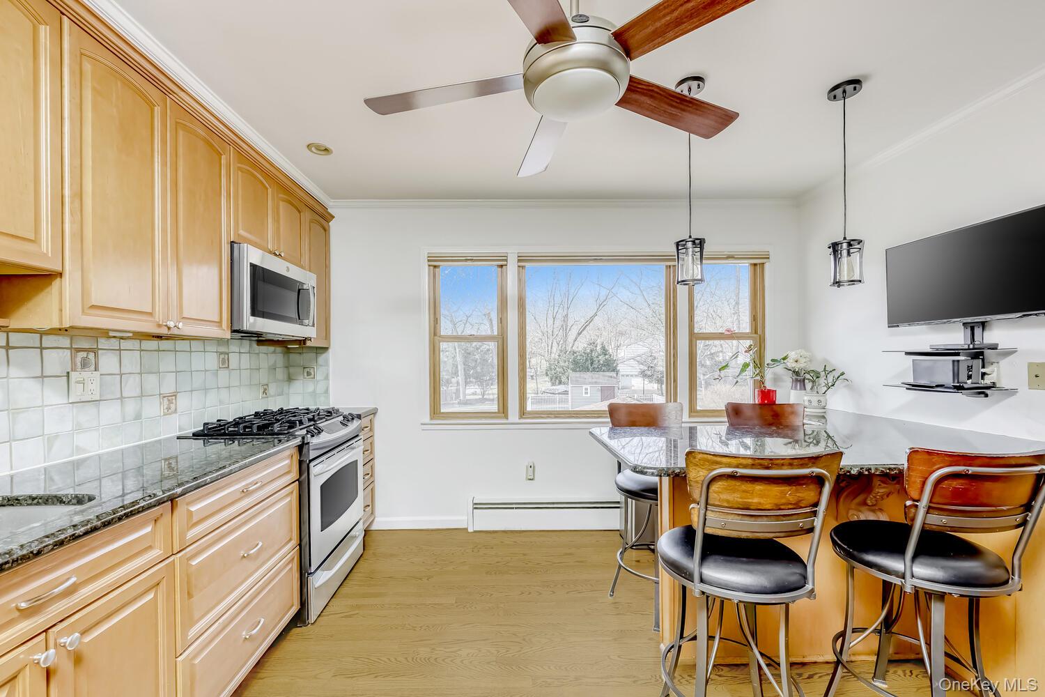 #15 photo, 7 E Mayer Drive, 뉴욕주 Suffern , NY 10901