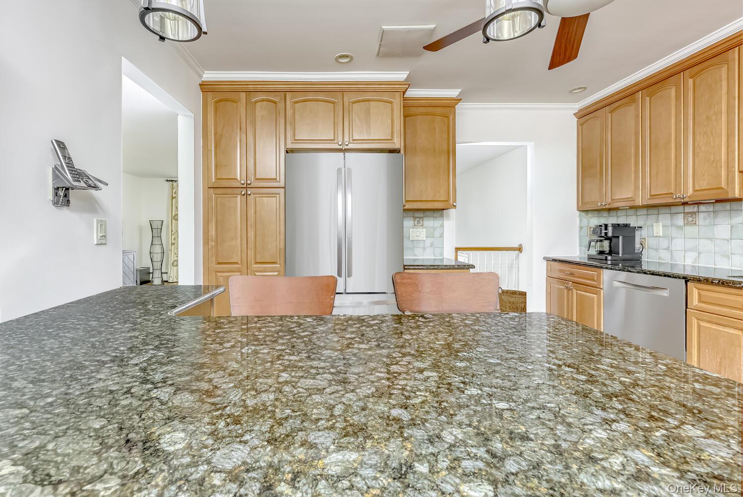 #16 photo, 7 E Mayer Drive, 뉴욕주 Suffern , NY 10901