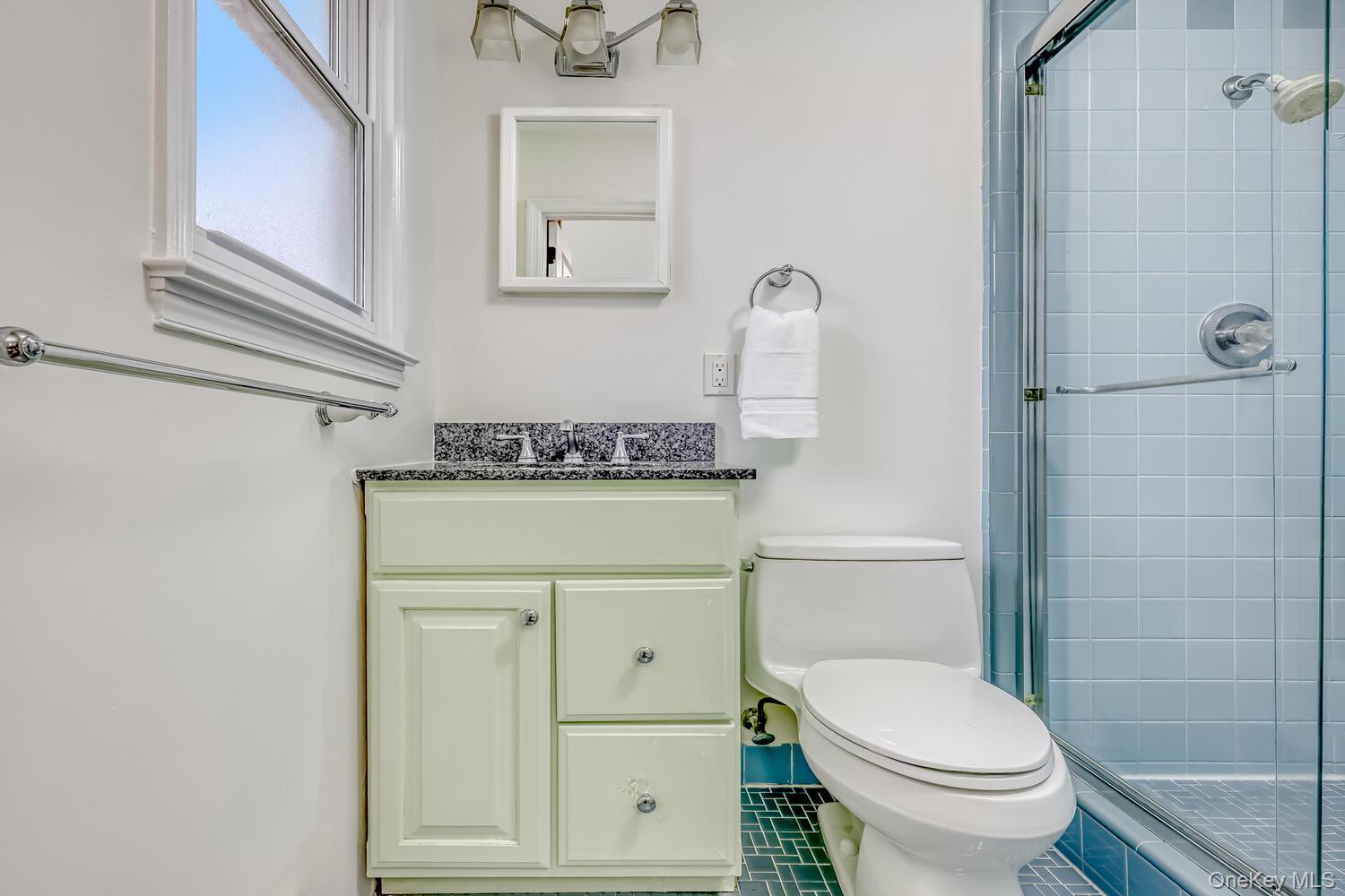 #20 photo, 7 E Mayer Drive, 뉴욕주 Suffern , NY 10901