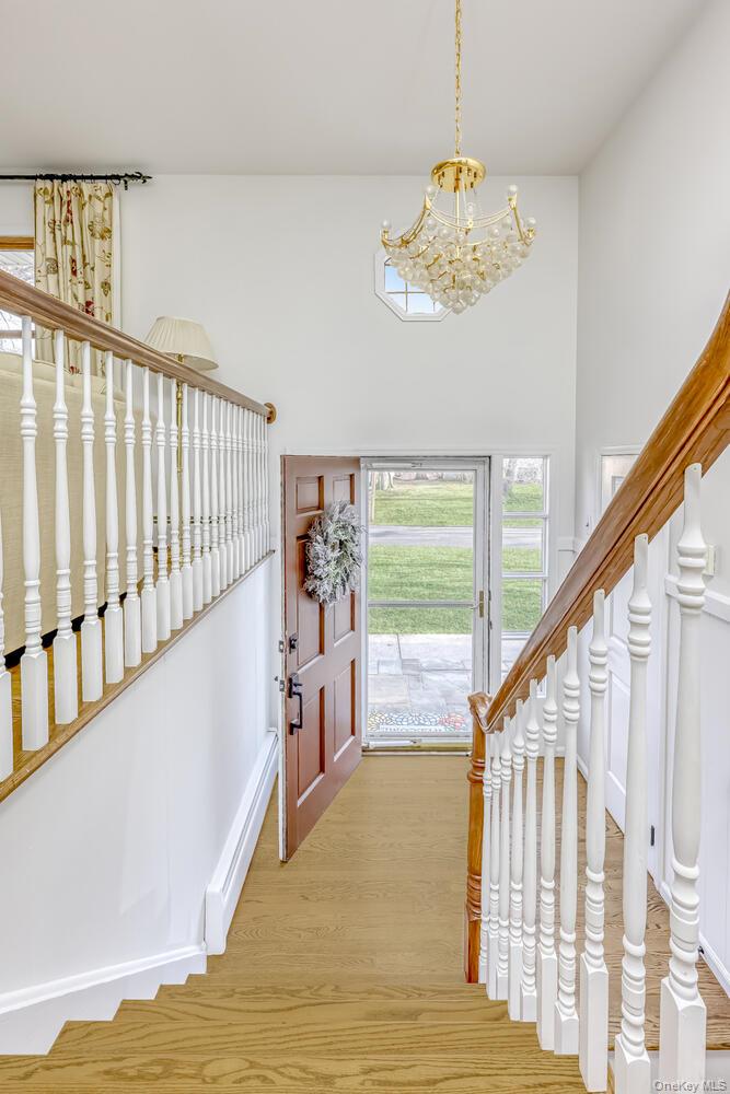 #9 photo, 7 E Mayer Drive, 뉴욕주 Suffern , NY 10901