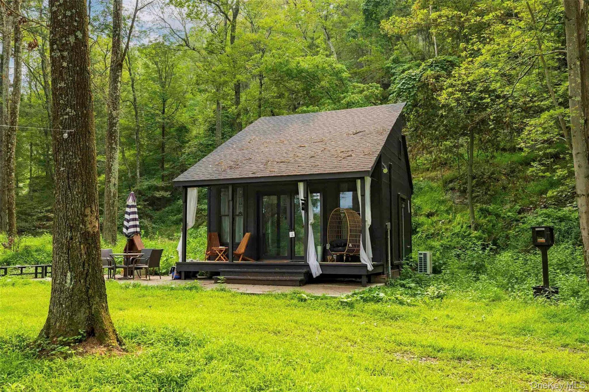 #4 photo, 132-134 Irish Cape Road, Napanoch , NY 12458