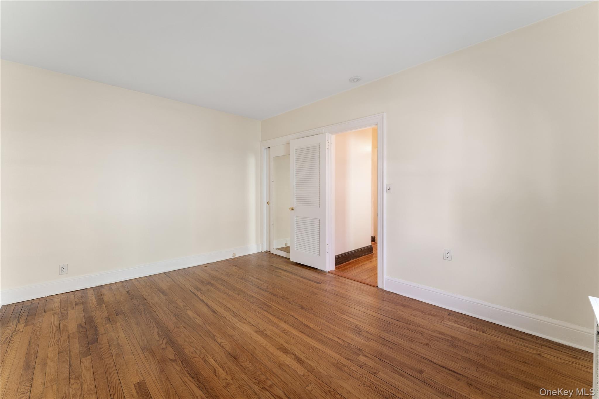 #10 photo, 310 Hayward Street, Yonkers , NY 10704