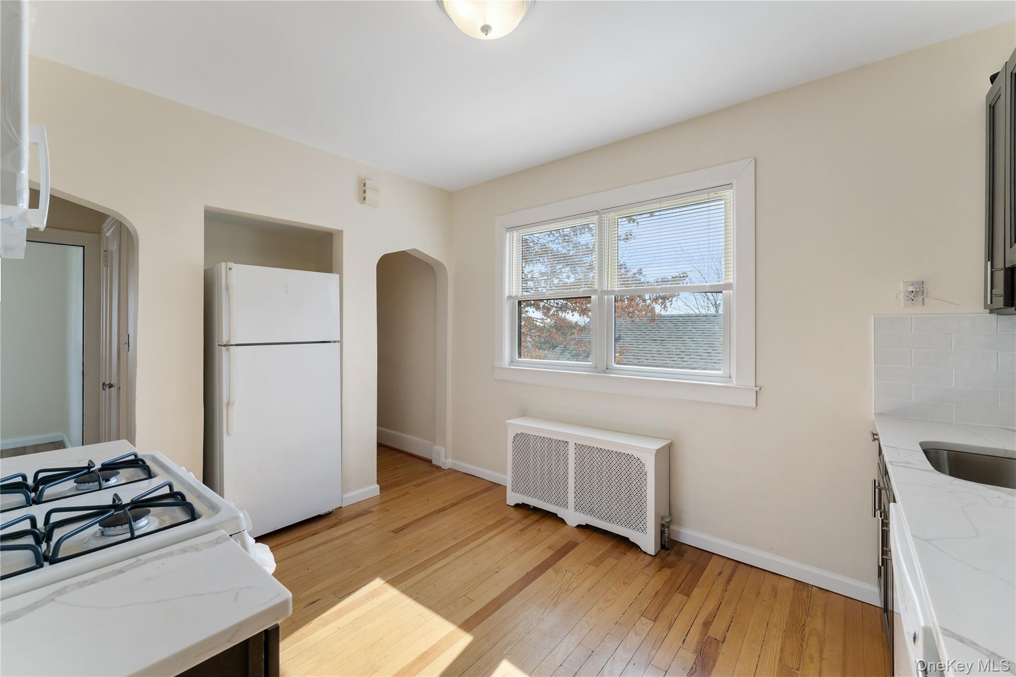 #6 photo, 310 Hayward Street, Yonkers , NY 10704