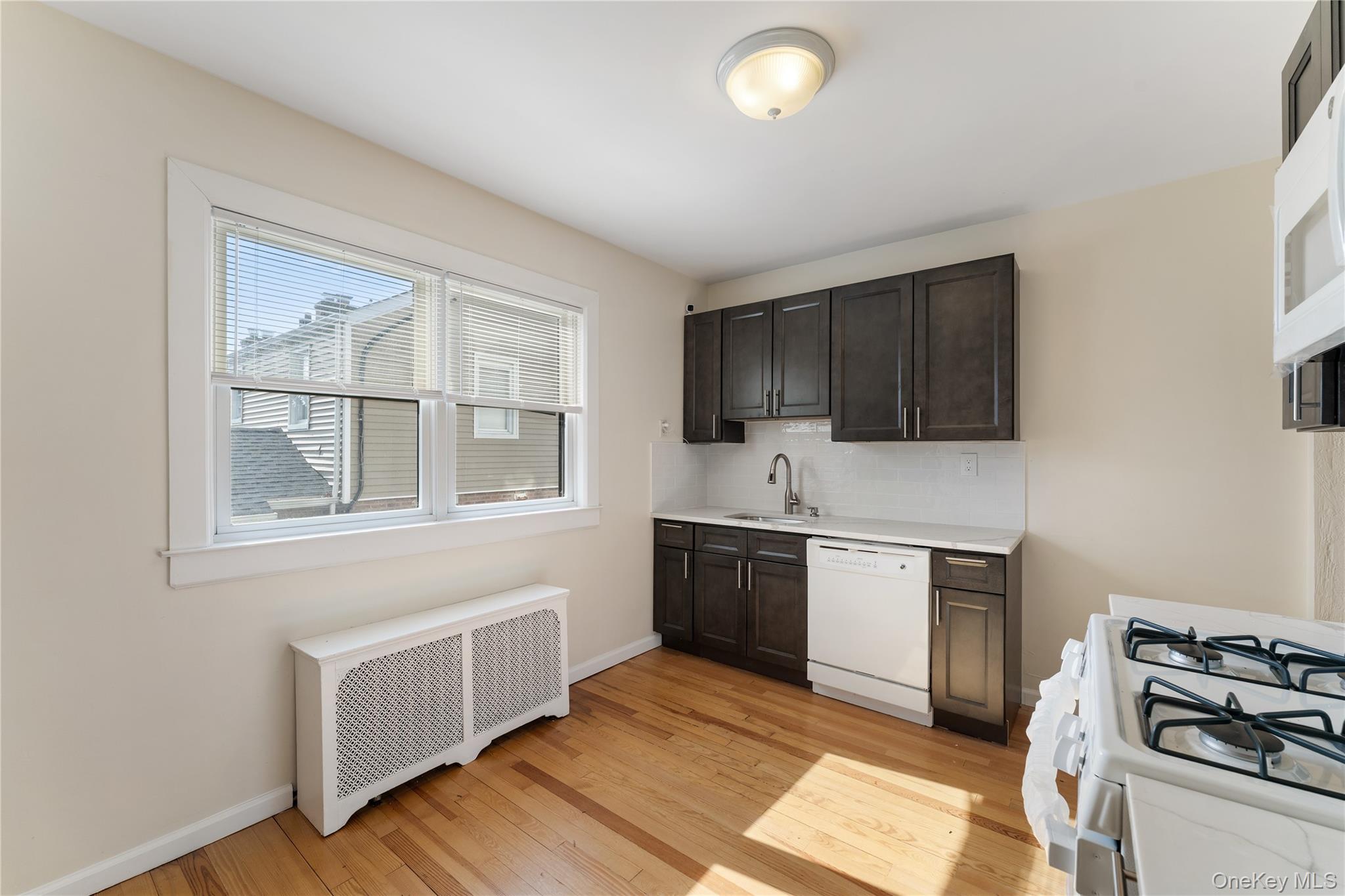 #8 photo, 310 Hayward Street, Yonkers , NY 10704