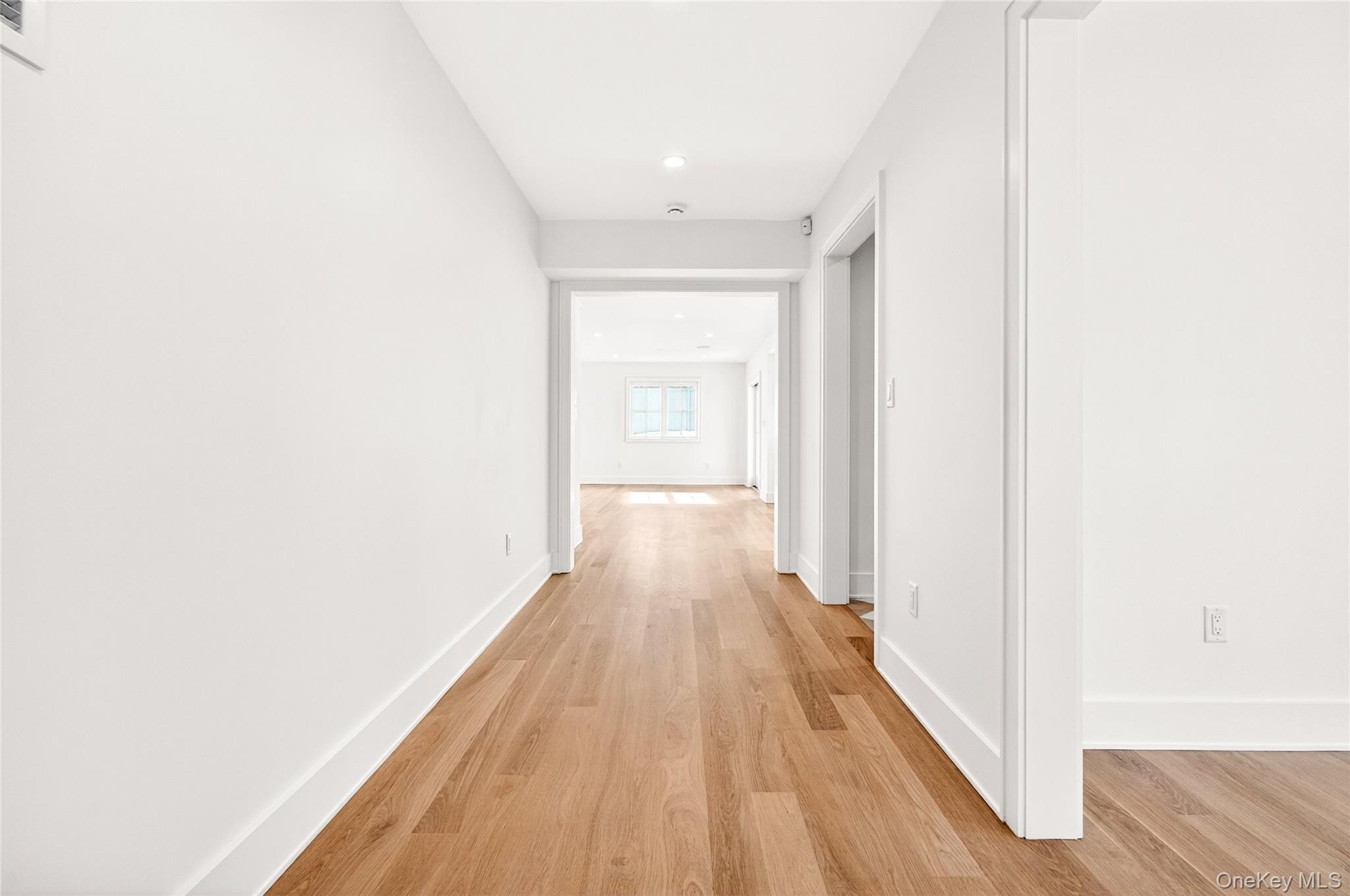 #6 photo, 306 Hunter Street, Mamaroneck , NY 10543