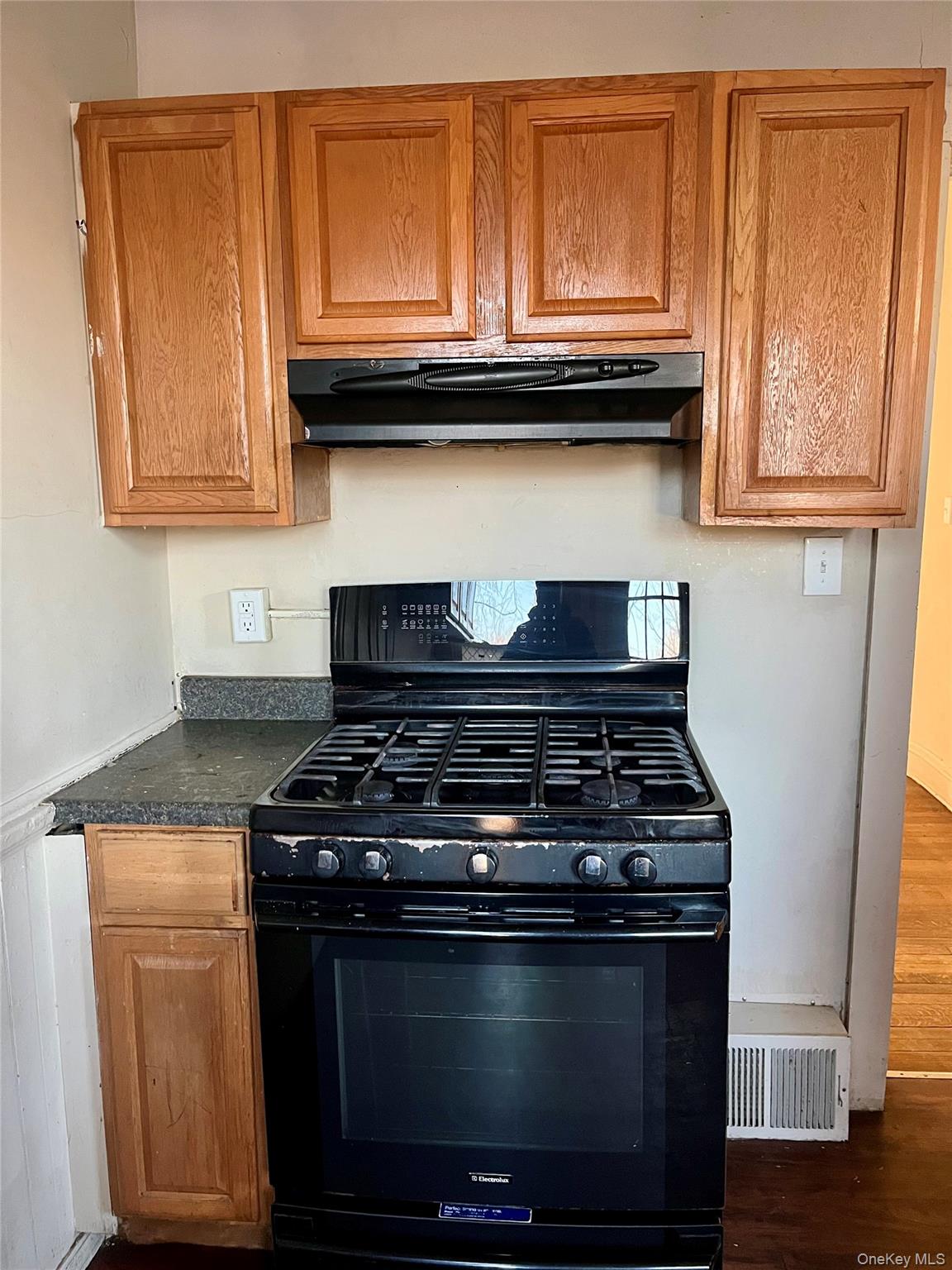 #4 photo, 70 Linden Avenue, 뉴욕주 Middletown , NY 10940