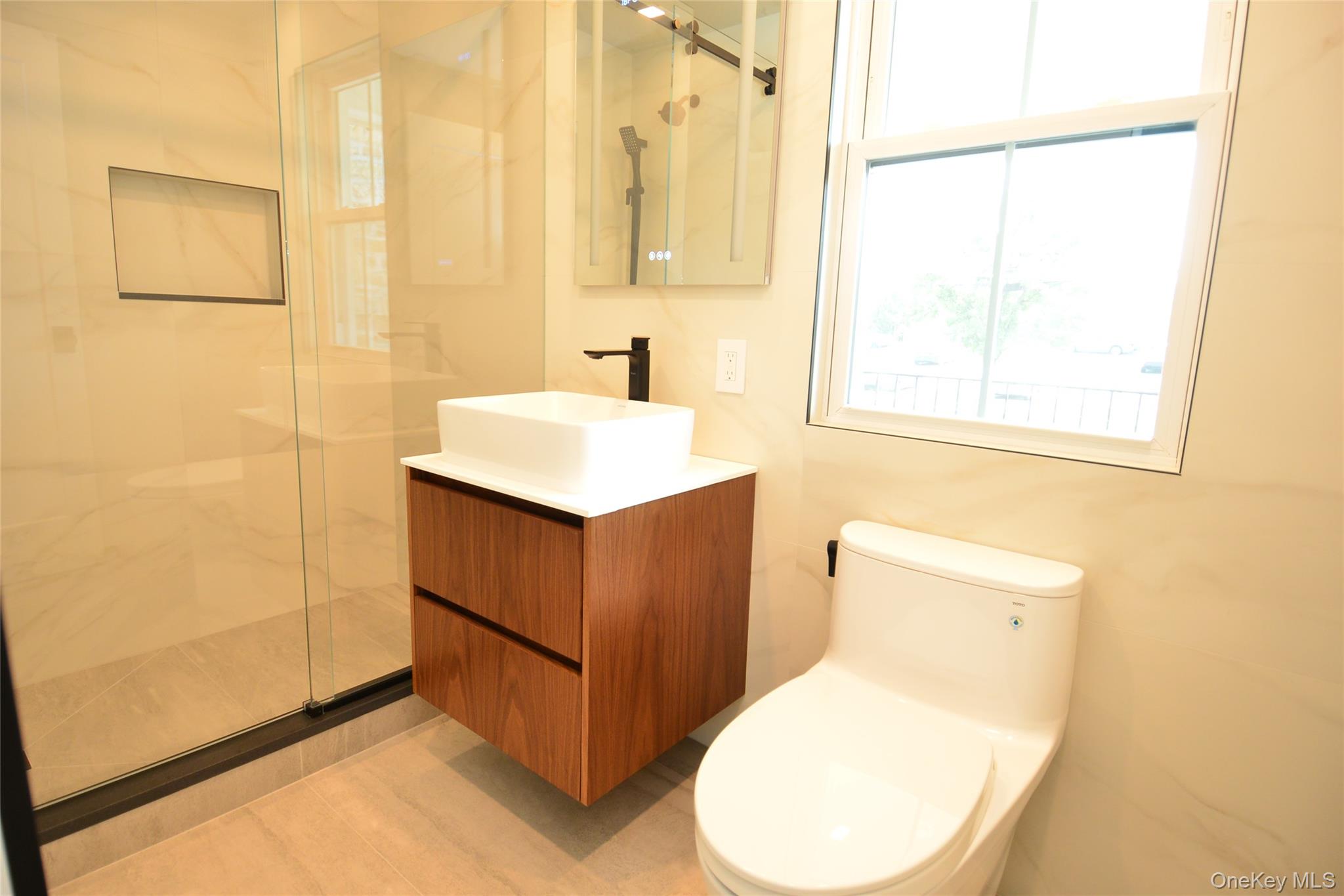 #13 photo, 137 Hillside Place, 纽约州 Eastchester , NY 10709