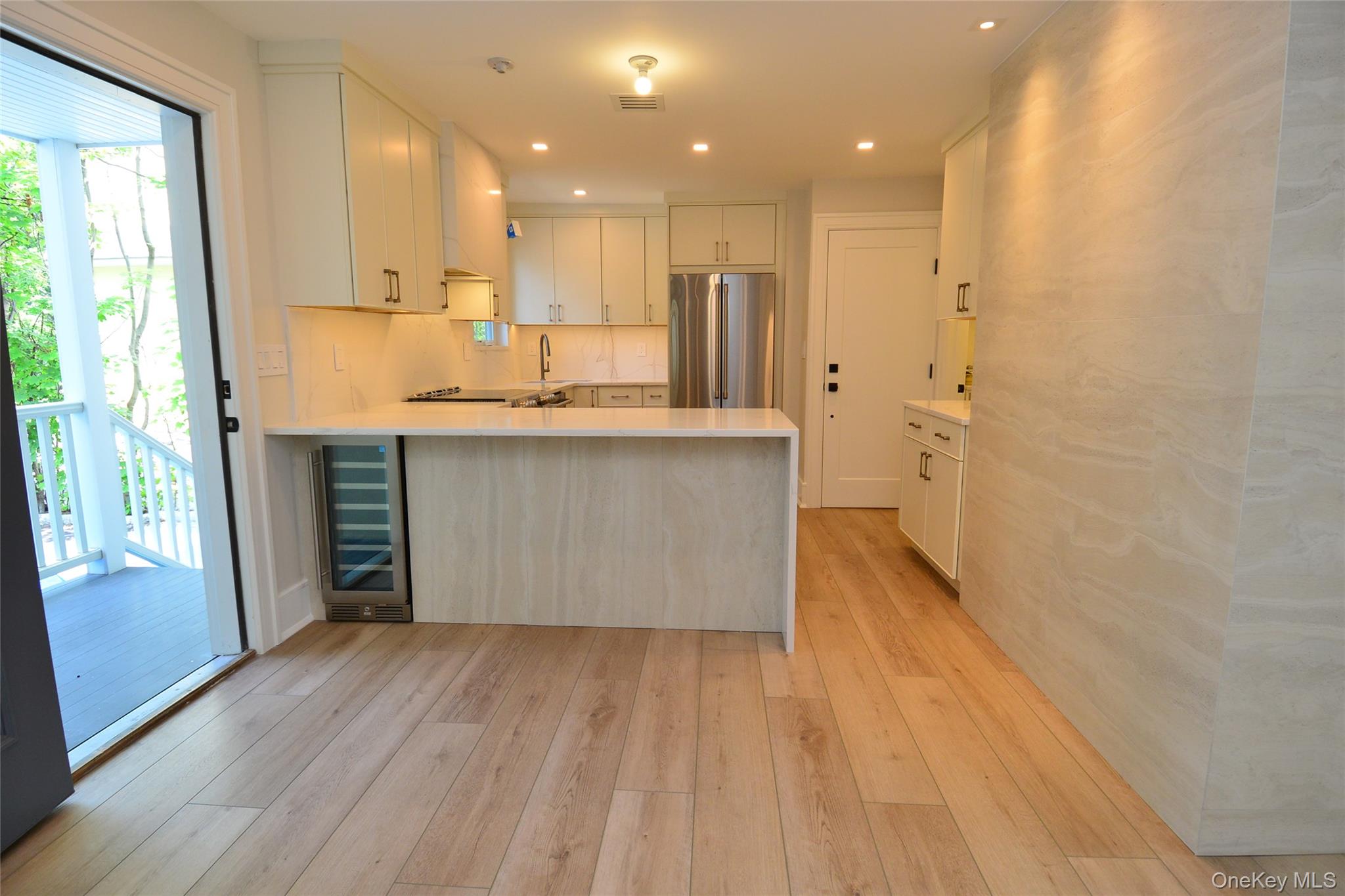 #3 photo, 137 Hillside Place, 纽约州 Eastchester , NY 10709