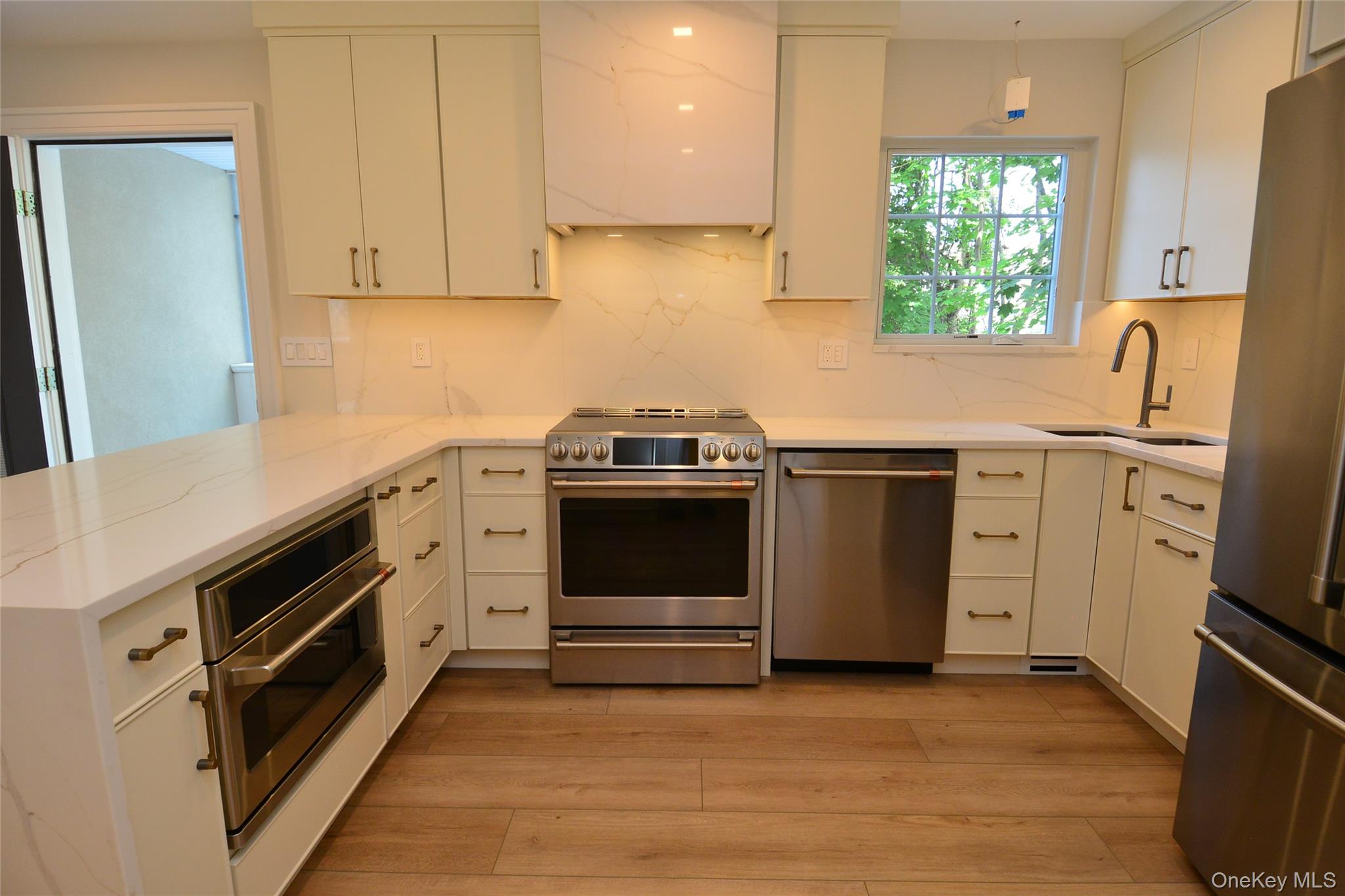 #5 photo, 137 Hillside Place, 纽约州 Eastchester , NY 10709